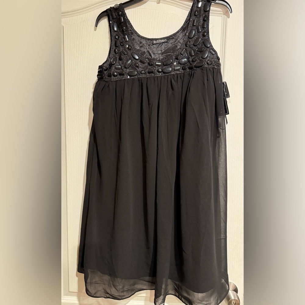 KAELYN MAX BLACK RHINESTONE AND BEADED DRESS MEDIUM